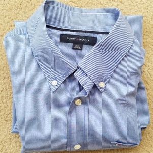 Tommy Hilfiger- long sleeve - button down L